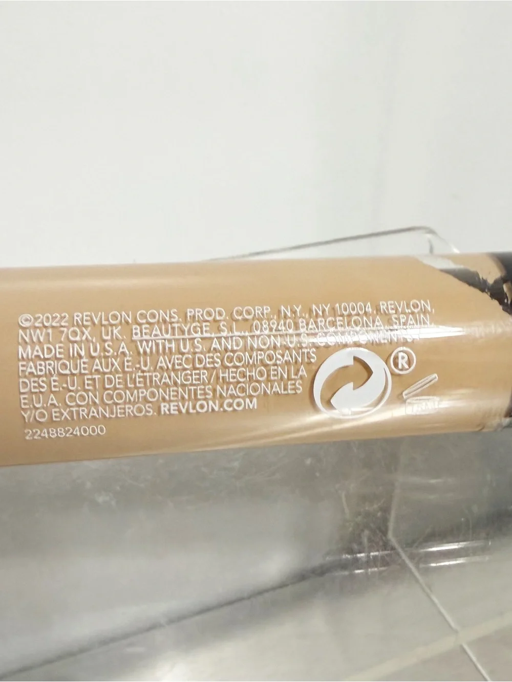 REVLON ColorStay Flex Wear Full Cover Concealer 030 Light Medium - New / Sealed